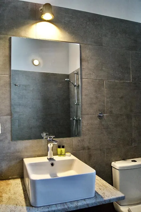 Throisma Studios With Private Pool & Parking Asos